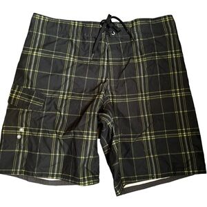 MOSSIMO SUPPLY CO plaid men’s bathing suit board shorts swimsuit size 38 green